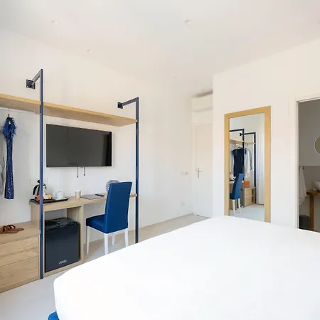 Vittoria 4*